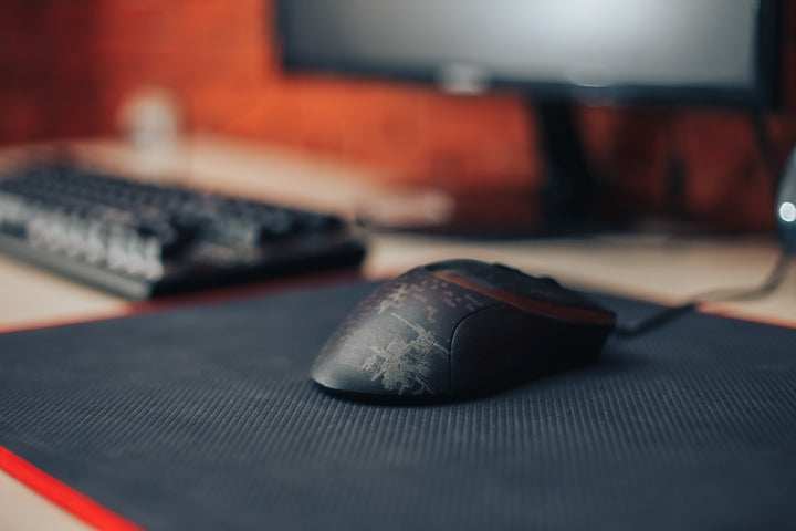 How To Choose A Gaming Mouse: The Ultimate Guide